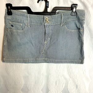 Abercrombie and Fitch blue white striped skirt stretch 2